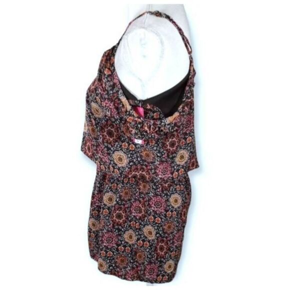 XHILARATION BLACK & PINK FLORAL COLD SHOULDER ROMPER SZ.M NWT. - Picture 5 of 9